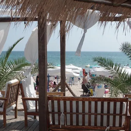 Family Orios 호텔 3*