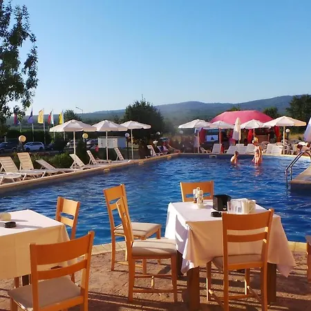 מלון Family Orios פרימורסקו